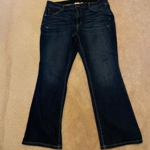 Boot cut jeans